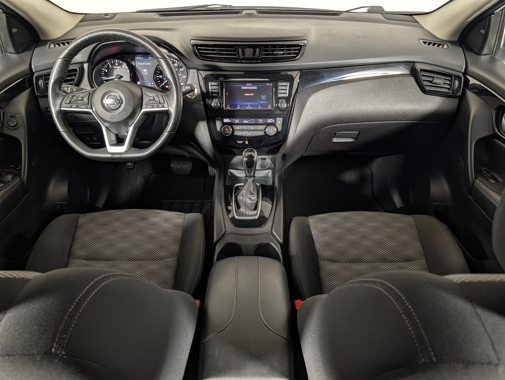 Used 2021 Nissan Rogue Sport SV FWD image 14