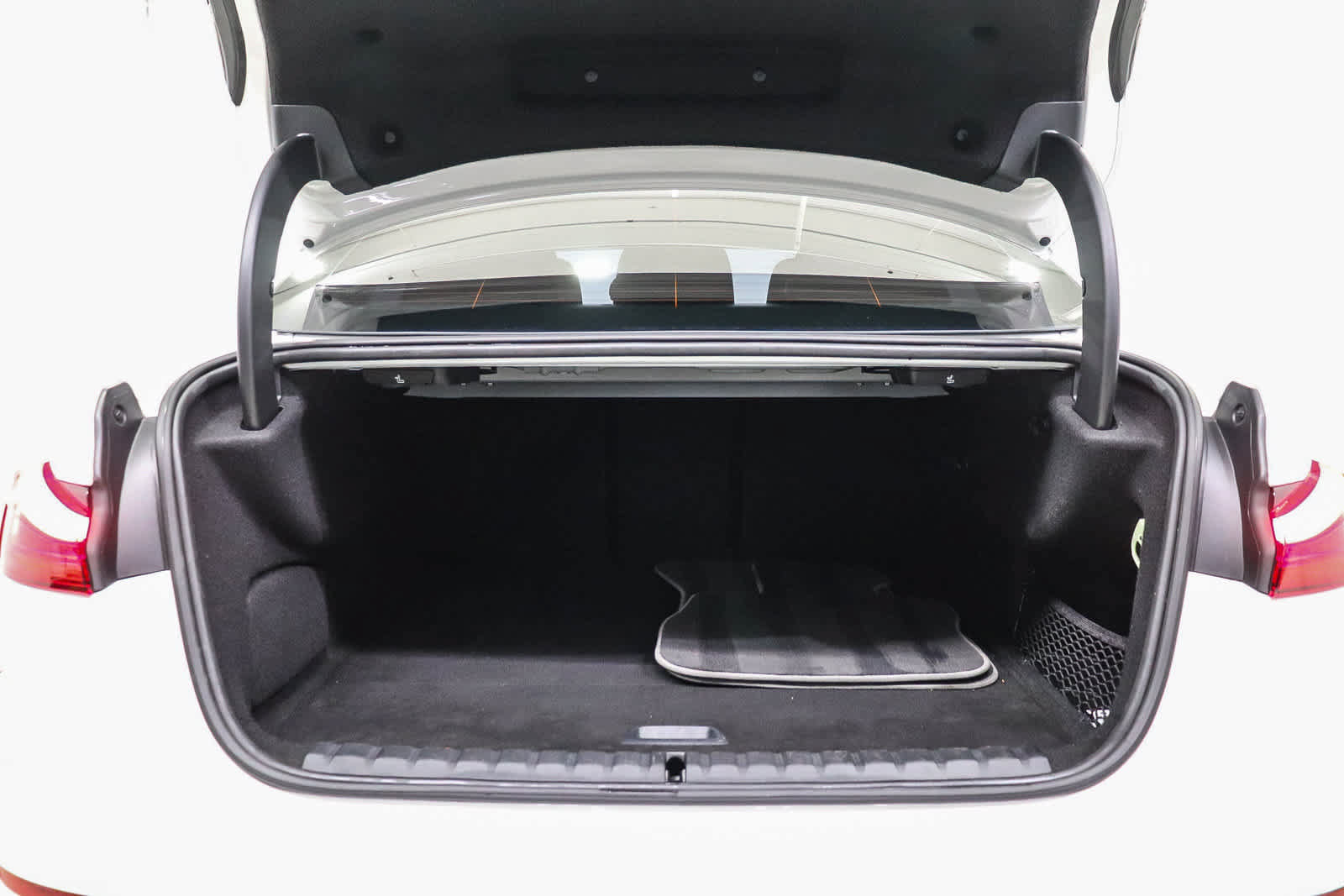 Used 2021 BMW 228i Gran Coupe FWD image 29