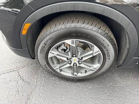 Used 2024 Chevrolet Blazer LT w/ Convenience Package image 32