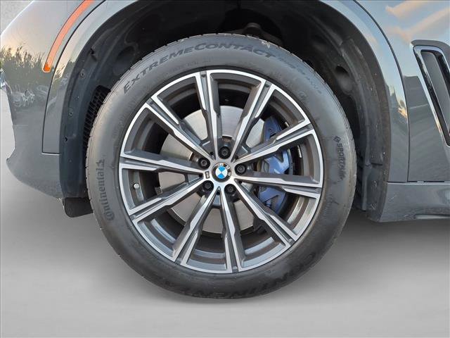 Used 2021 BMW X5 M50i w/ Premium Package AWD/4WD image 13
