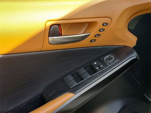 Used 2022 Lexus IS 300 300 image 18