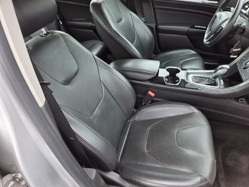 Used 2014 Ford Fusion Titanium FWD image 13