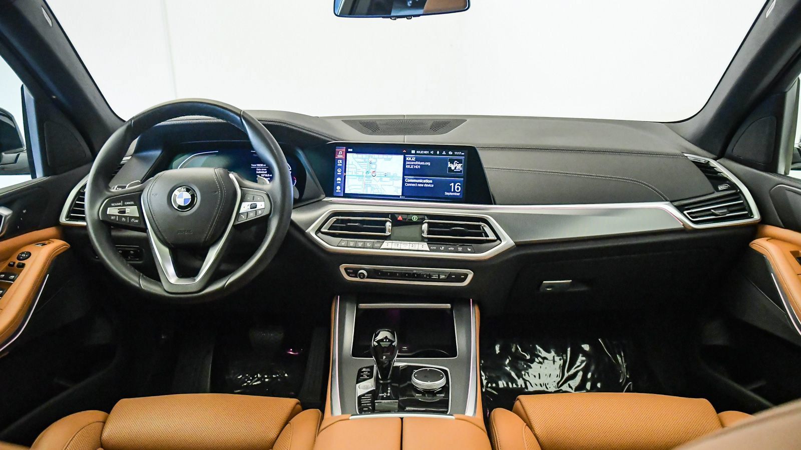 Certified 2023 BMW X5 xDrive40i w/ Premium Package AWD/4WD image 15