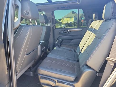 Used 2026 Chevrolet Tahoe High Country w/ Sun And Tow Package AWD/4WD image 10