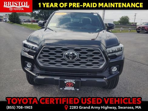 Certified 2023 Toyota Tacoma TRD Off-Road AWD/4WD image 2