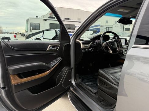 Used 2018 GMC Yukon XL Denali w/ Open Road Package image 14