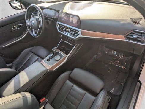 Used 2019 BMW 330i Sedan w/ Premium Package image 23