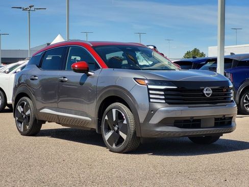 Certified 2025 Nissan Kicks SR w/ SR Premium Package image 3