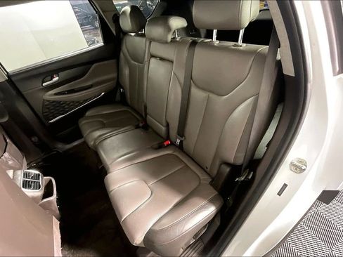 Used 2020 Hyundai Santa Fe SEL w/ Convenience + Premium Package FWD image 33