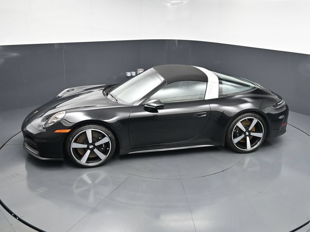 Certified 2026 Porsche 911 Targa 4S AWD/4WD image 18