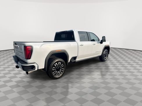 New 2026 GMC Sierra 2500 Denali Ultimate AWD/4WD image 8