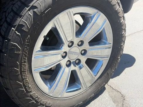Used 2018 GMC Sierra 1500 SLT AWD/4WD image 27