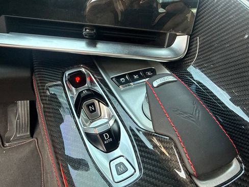 Used 2024 Chevrolet Corvette Z06 RWD image 24