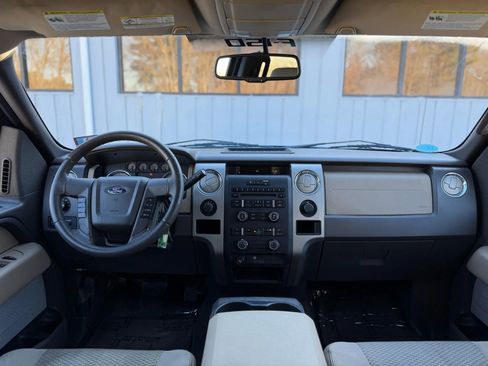 Used 2010 Ford F150 XLT image 18