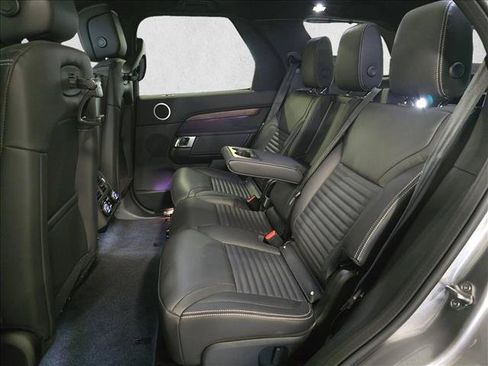 New 2026 Land Rover Discovery S AWD/4WD image 16