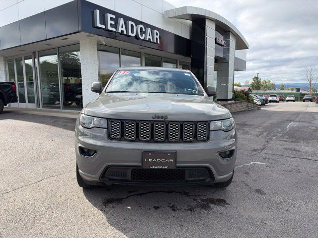Used 2021 Jeep Grand Cherokee Laredo X AWD/4WD image 8