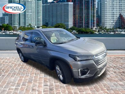 Used 2023 Chevrolet Traverse LS