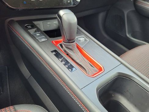 Certified 2025 Nissan Kicks SR FWD image 33