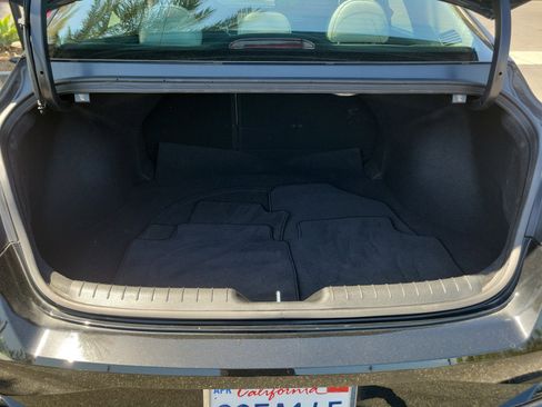 Certified 2023 Hyundai Elantra Limited FWD image 27