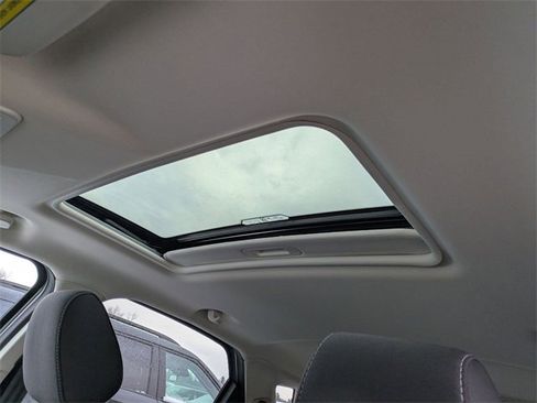 Certified 2022 Ford EcoSport SE w/ SE Convenience Package image 15