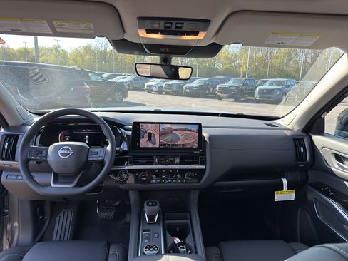 New 2026 Nissan Pathfinder SL AWD/4WD image 28