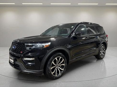 Used 2020 Ford Explorer ST image 18