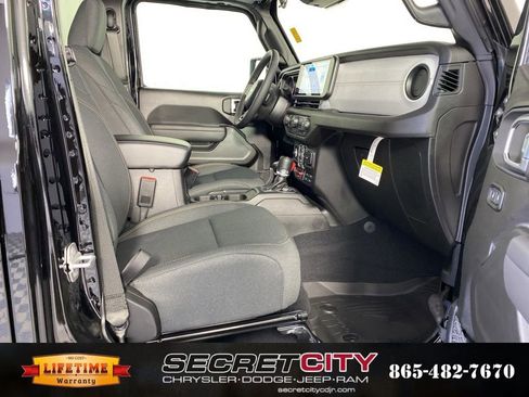 New 2026 Jeep Wrangler Unlimited Sport image 34