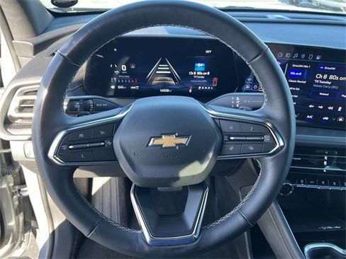 Certified 2024 Chevrolet Traverse LT w/ Trailering Package image 11