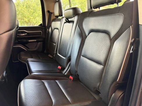 Used 2020 RAM 1500 Laramie AWD/4WD image 16