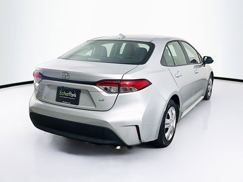 Used 2023 Toyota Corolla LE image 9