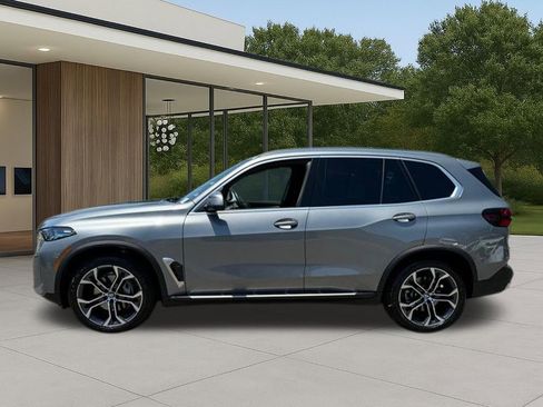 Used 2026 BMW X5 sDrive40i w/ Premium Package RWD image 13