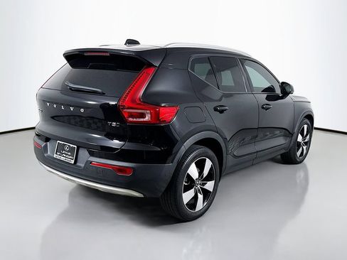 Used 2020 Volvo XC40 T5 Momentum w/ Protection Package Premier AWD/4WD image 5