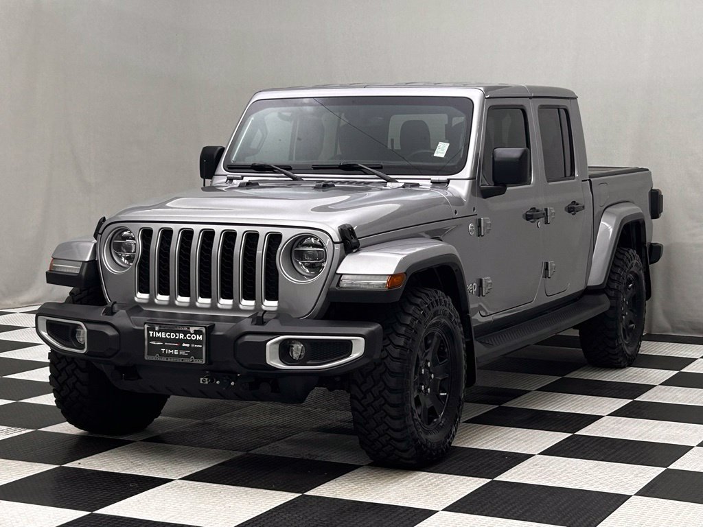 Certified 2021 Jeep Gladiator Overland w/ Popular Equipment Package AWD/4WD image 4