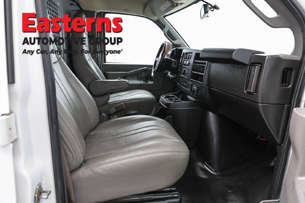 Used 2020 Chevrolet Express 2500 w/ Communications Package RWD image 22