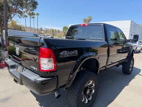 Used 2022 RAM 2500 Big Horn w/ Level 1 Equipment Group AWD/4WD image 17