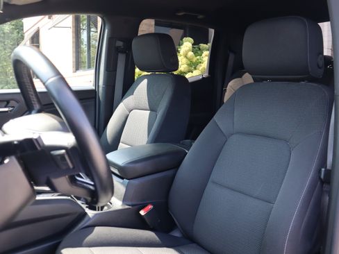 Used 2023 Chevrolet Colorado LT w/ LT Convenience Package RWD image 21