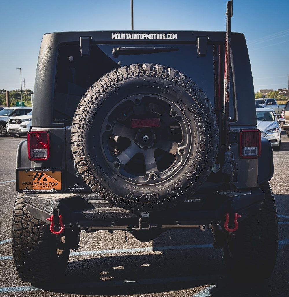 Used 2017 Jeep Wrangler Unlimited Sport w/ Quick Order Package 24S AWD/4WD image 21