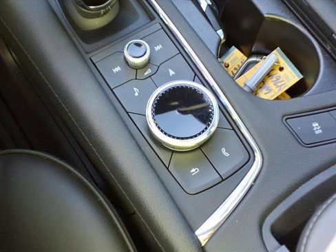 Used 2024 Cadillac XT5 Premium Luxury w/ Platinum Package image 16