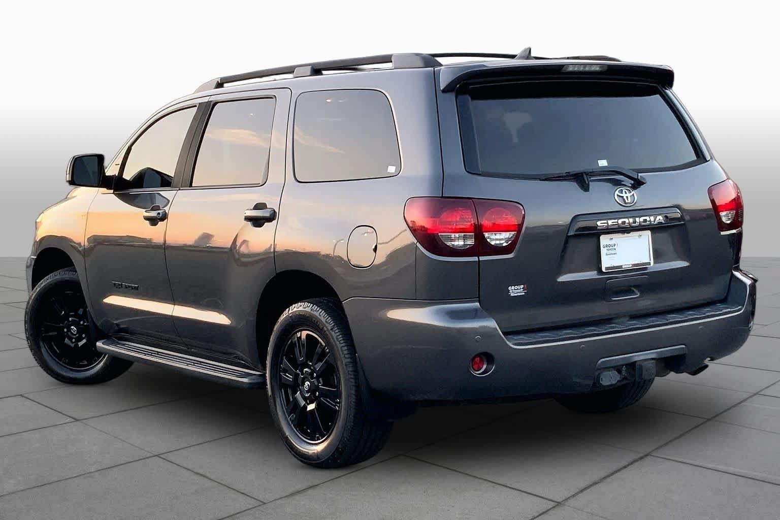 Used 2019 Toyota Sequoia TRD Sport w/ TRD Sport Premium Package AWD/4WD image 11