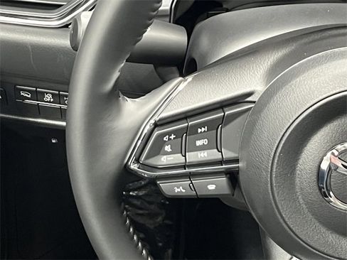 New 2025 MAZDA CX-5 AWD 2.5 S w/ Preferred Package image 24