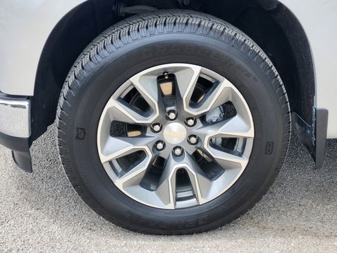 Used 2022 Chevrolet Silverado 1500 LT RWD image 29