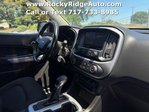 Used 2022 Chevrolet Colorado LT w/ Fleet Safety Package RWD image 10