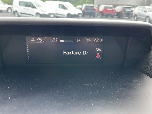 Used 2020 Subaru Crosstrek 2.0i Limited w/ Moonroof Package w/Navigation AWD/4WD image 26