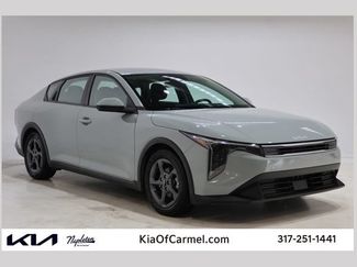Used 2025 Kia K4 FWD video 1