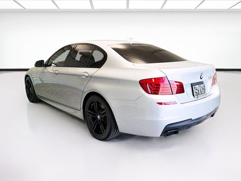 Used 2015 BMW 550i Sedan RWD image 6