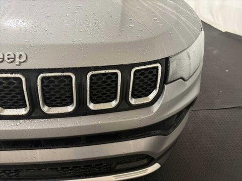 Certified 2023 Jeep Compass Limited image 5