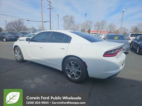 Used 2016 Dodge Charger SE w/ Popular Equipment Group image 5