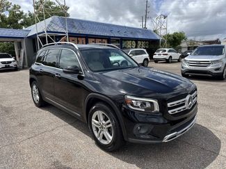 Used 2021 Mercedes-Benz GLB 250 w/ Premium Package video 1