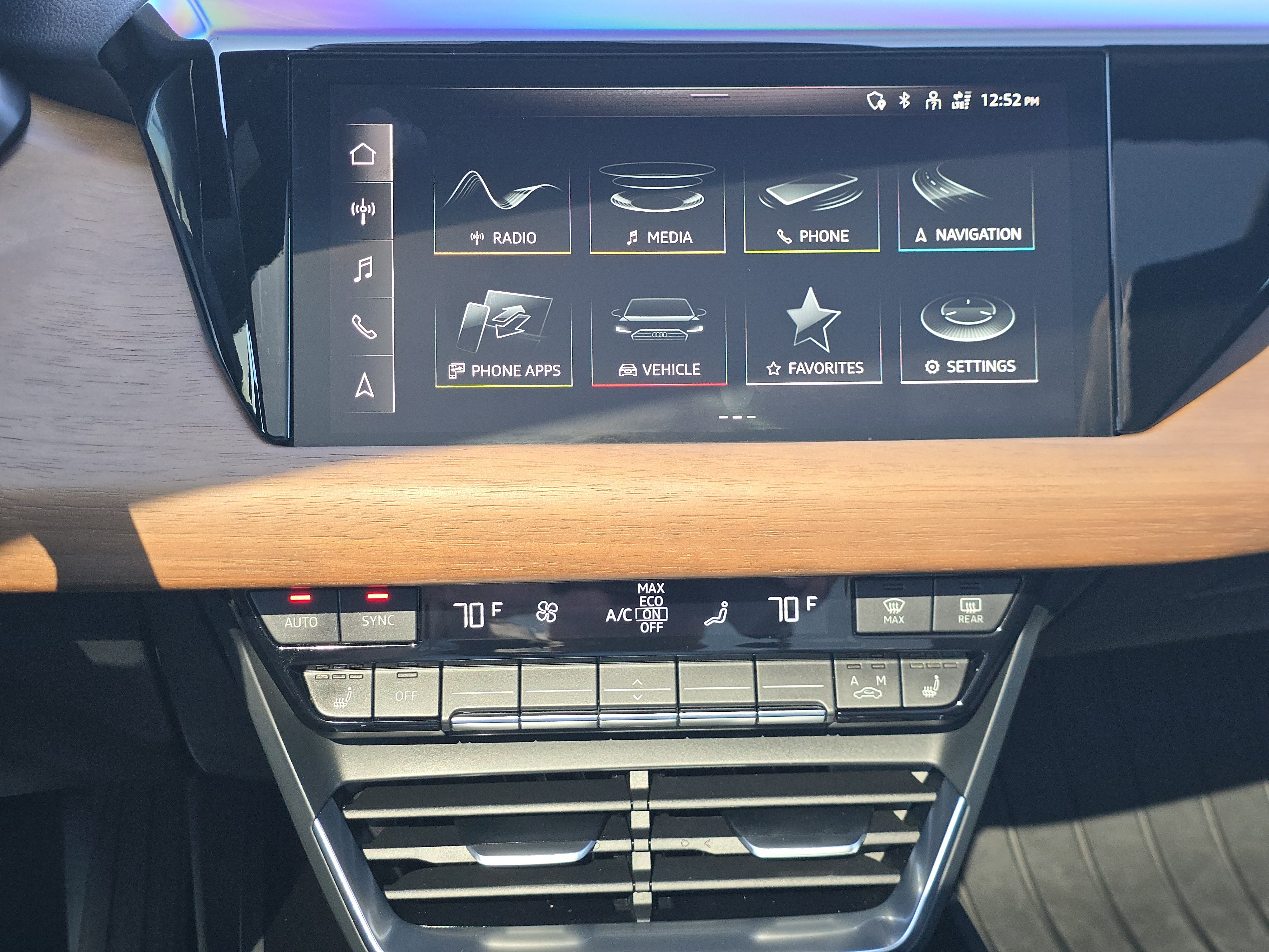 Certified 2022 Audi e-tron GT Premium Plus AWD/4WD image 25