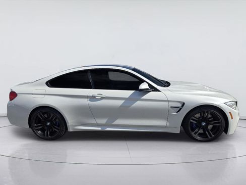 Used 2015 BMW M4 Coupe RWD image 4